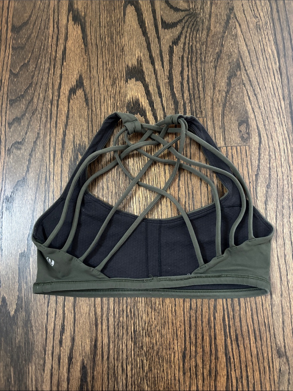 Lululemon free to be wild bra